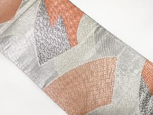 地紙に古典柄模様織り出し　全通袋帯